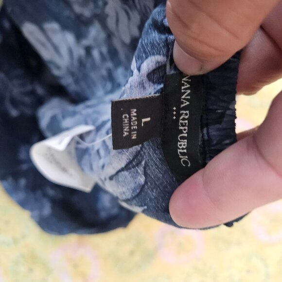 Banana Republic Women's Floral Printed Off One Shoulder Cropped Top Size L NEW - Picture 8 of 9